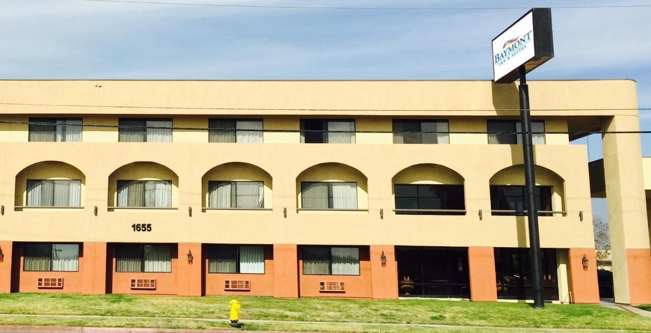 Baymont By Wyndham Ontario Otel Dış mekan fotoğraf